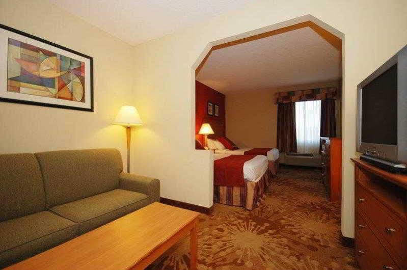 Best Western Plus Нью-Камберленд Экстерьер фото